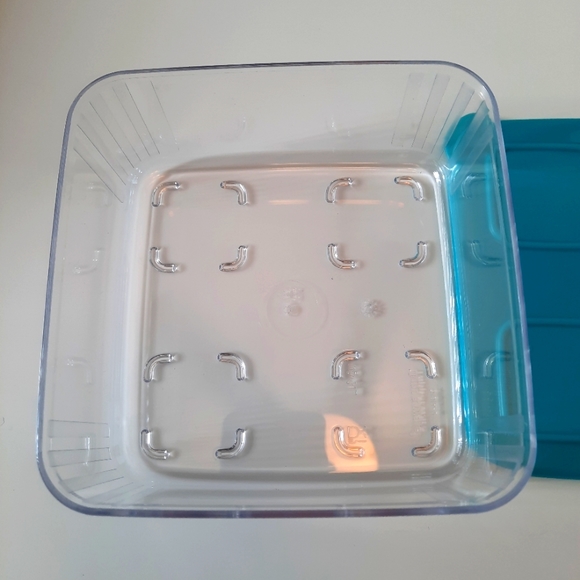 Tupperware Clear Mates Square Stackable Container - Picture 3 of 6